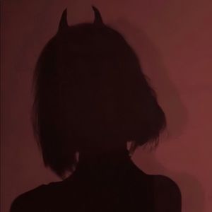 Meet your Posher, Elinor